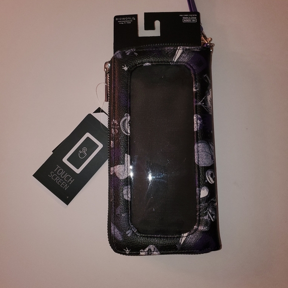 Disney Tim Burton's The Nightmare Before Christmas Sketch Tech Wallet - Picture 2 of 3